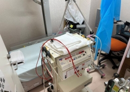 リハビリステーション内の電気治療器・吸引装置などの医療機器設置状況